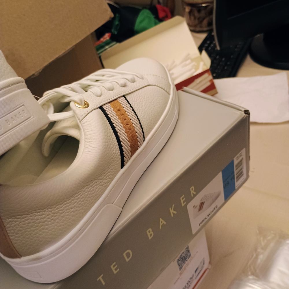Ted Baker White Sneakers - Picture 4 of 7